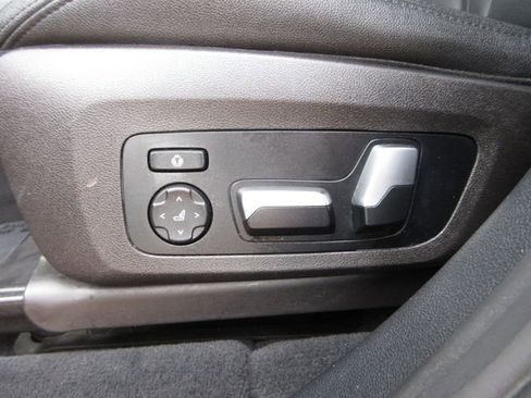 Used 2019 BMW X3 sDrive30i w/ Convenience Package image 12