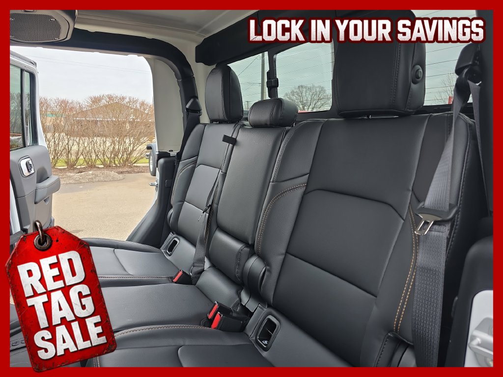 New 2026 Jeep Gladiator Sport AWD/4WD image 16