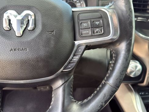 Used 2019 RAM 2500 Laramie AWD/4WD image 10