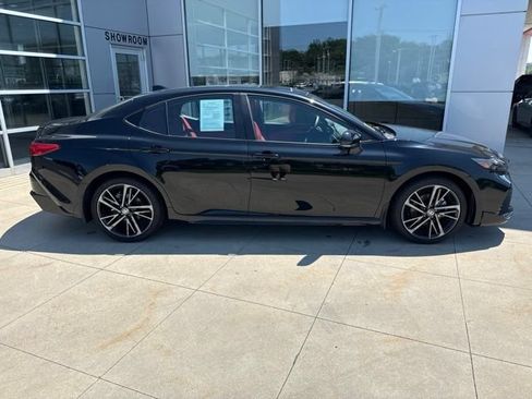 Used 2026 Toyota Camry XSE AWD/4WD image 8