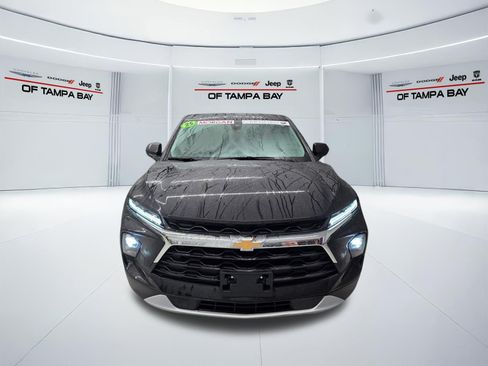 Used 2025 Chevrolet Blazer LT FWD image 8