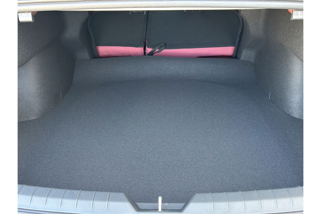 New 2026 Kia K5 GT-Line w/ GT-Line Red Interior Package FWD image 9