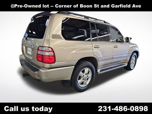Used 2004 Toyota Land Cruiser AWD/4WD image 5