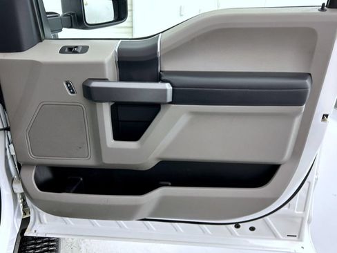 Used 2022 Ford F350 XLT AWD/4WD image 17