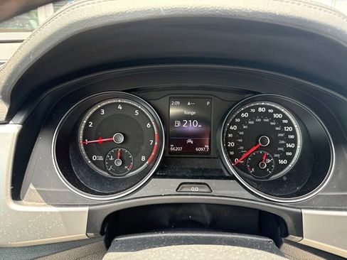 Used 2021 Volkswagen Atlas SE w/ Panoramic Sunroof Package AWD/4WD image 19