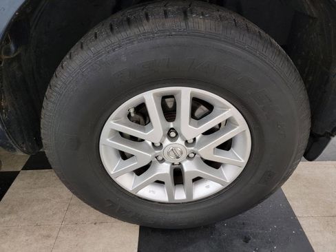 Used 2014 Nissan Frontier SV w/ SV Value Truck Package image 47