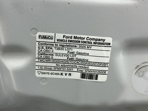 Used 2025 Ford Escape ST-Line FWD image 20