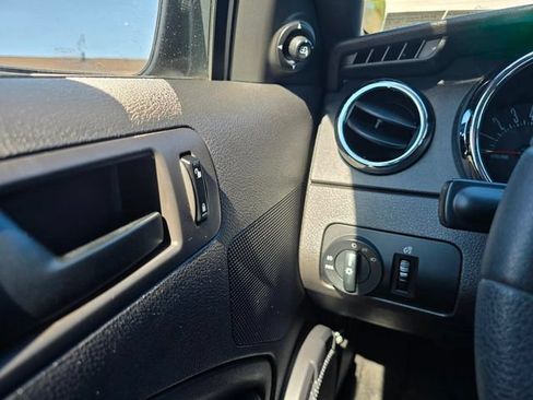 Used 2007 Ford Mustang GT RWD image 28