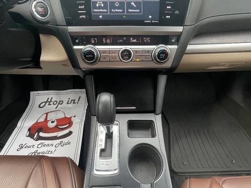 Used 2017 Subaru Outback 2.5i Limited image 22