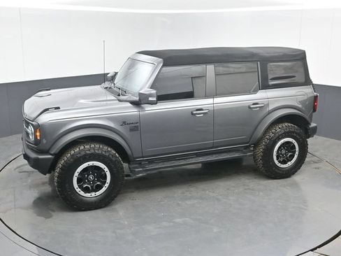 Used 2022 Ford Bronco Outer Banks w/ Sasquatch Package AWD/4WD image 37