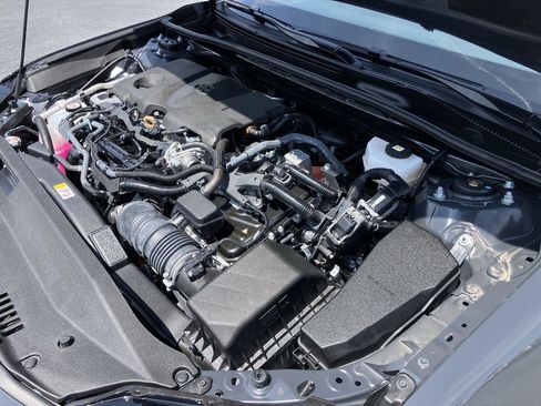 Used 2025 Toyota Camry SE w/ Multimedia Upgrade Package FWD image 31