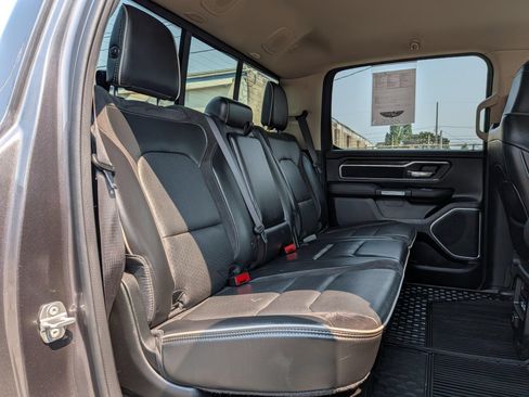 Used 2021 RAM 1500 Laramie AWD/4WD image 9