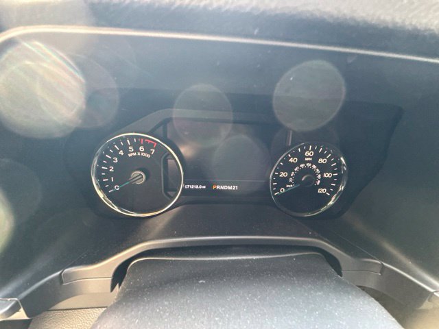 Used 2016 Ford F150 Platinum w/ Equipment Group 701A Luxury AWD/4WD image 19