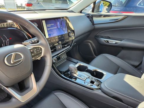 Used 2024 Lexus NX 350 AWD image 9