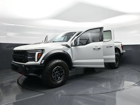 Certified 2024 Ford F150 Raptor w/ Equipment Group 803A Raptor R AWD/4WD image 32