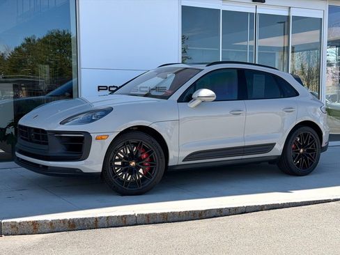 Certified 2023 Porsche Macan GTS AWD/4WD image 1