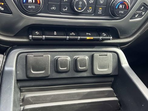 Used 2015 Chevrolet Silverado 1500 LTZ Z71 w/ LTZ Plus Package image 24