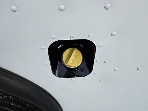 Used 2013 Ford E-350 and Econoline 350 Super Duty w/ Air Conditioning Prep Pkg image 35