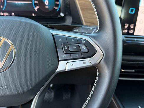 New 2026 Volkswagen Atlas SE image 16