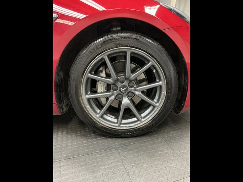 Used 2020 Tesla Model 3 Long Range AWD/4WD image 39