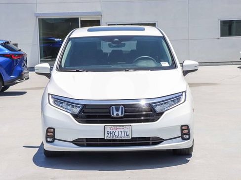 Used 2023 Honda Odyssey EX-L image 2