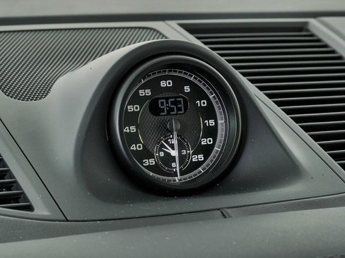 New 2026 Porsche Macan Turbo AWD/4WD image 17