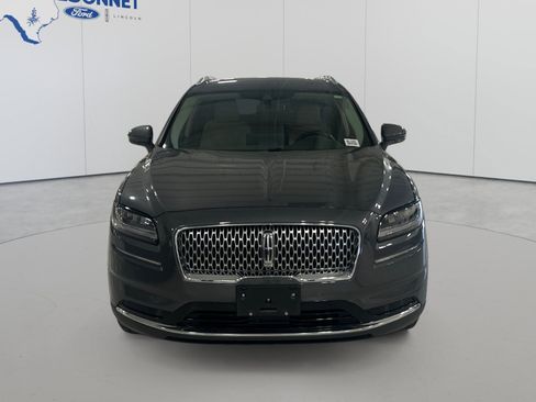 Used 2021 Lincoln Nautilus FWD w/ Equipment Group 101A image 2