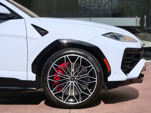 Used 2026 Lamborghini Urus S AWD/4WD image 9