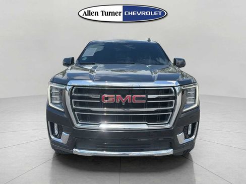 Used 2023 GMC Yukon XL SLT w/ SLT Premium Package AWD/4WD image 2