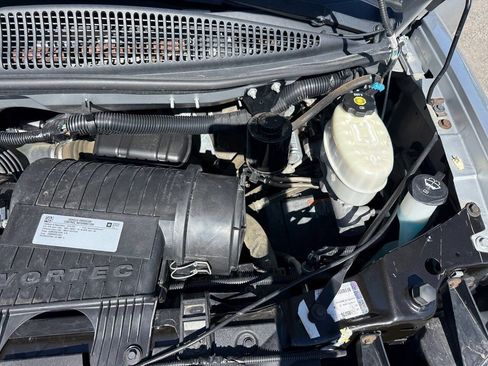 Used 2016 GMC Savana 3500 LT w/ LT Preferred Equipment Group RWD image 12