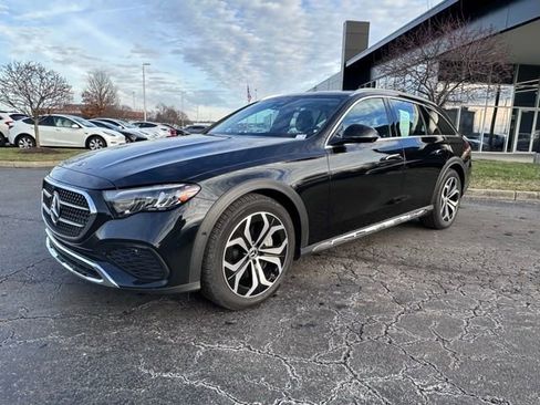 Certified 2025 Mercedes-Benz E 450 4MATIC All-Terrain Wagon image 4