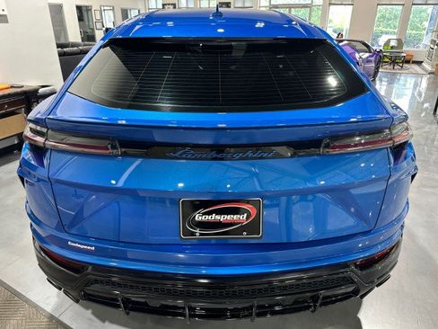 Used 2019 Lamborghini Urus AWD/4WD image 35