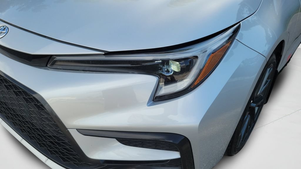 Certified 2025 Toyota Corolla SE FWD image 24