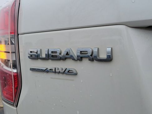 Used 2016 Subaru Forester 2.5i Premium image 6