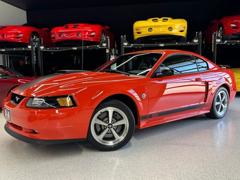 Used 2004 Ford Mustang Mach 1 RWD image 3