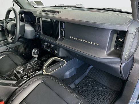 Used 2025 Ford Bronco Badlands AWD/4WD image 31