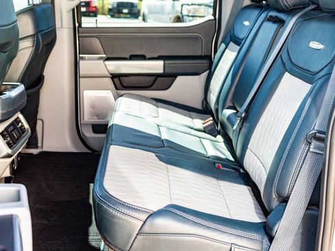 Used 2023 Ford F150 Limited image 31