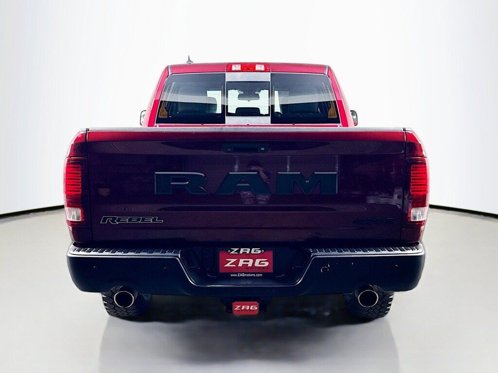 Used 2018 RAM 1500 Rebel w/ Ram 1500 Black Rebel Group AWD/4WD image 4