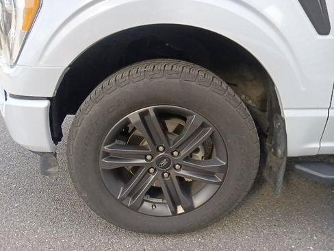 Used 2021 Ford F150 XLT w/ Equipment Group 302A High image 10