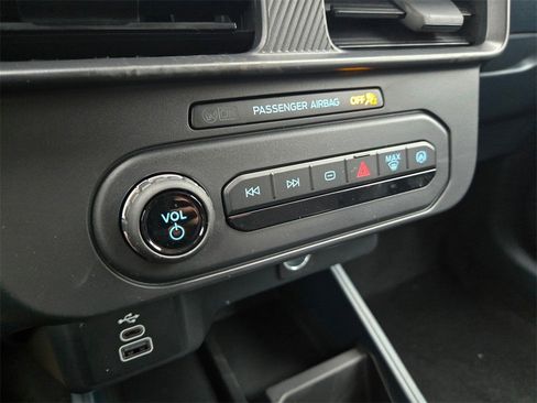 New 2026 Ford Maverick XL w/ 4K Tow Package image 16