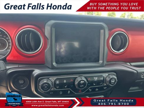Used 2020 Jeep Gladiator Rubicon w/ Advanced Safety Group AWD/4WD image 14