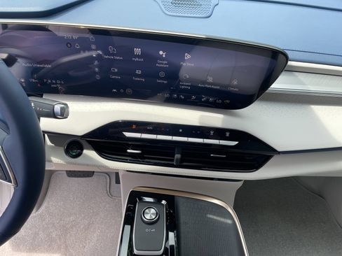 New 2026 Buick Enclave Avenir w/ Super Cruise Package AWD/4WD image 25