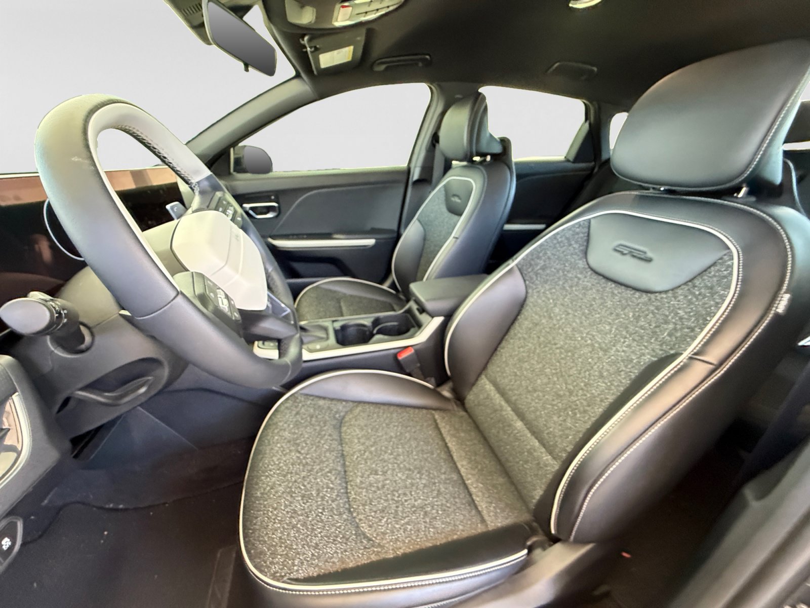 Used 2025 Kia K4 GT-Line FWD image 10