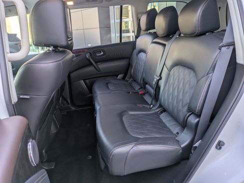 Used 2023 Nissan Armada Platinum w/ Cargo Package image 30
