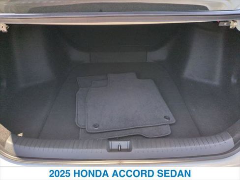 Certified 2025 Honda Accord LX image 23