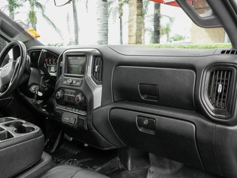 Used 2021 Chevrolet Silverado 2500 W/T w/ WT Fleet Convenience Package image 36