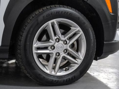 Used 2021 Hyundai Kona SE image 63