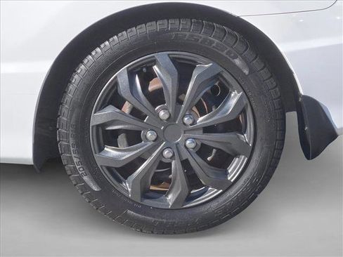 Used 2010 Honda Civic LX image 21