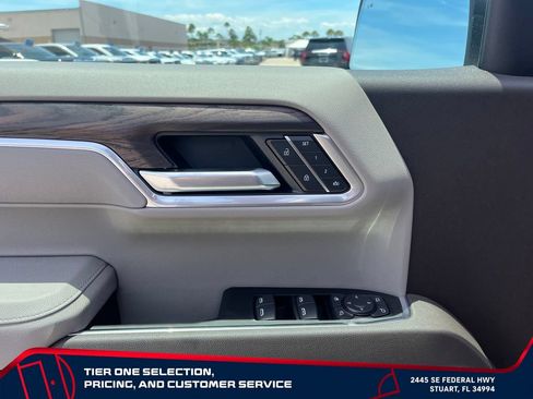 New 2026 GMC Sierra 1500 SLT w/ SLT Premium Plus Package AWD/4WD image 22