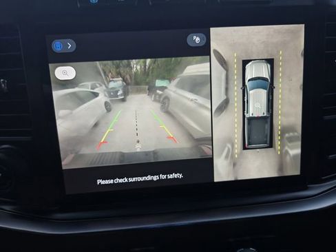 Used 2023 Ford F350 Lariat w/ Lariat Ultimate Package image 7